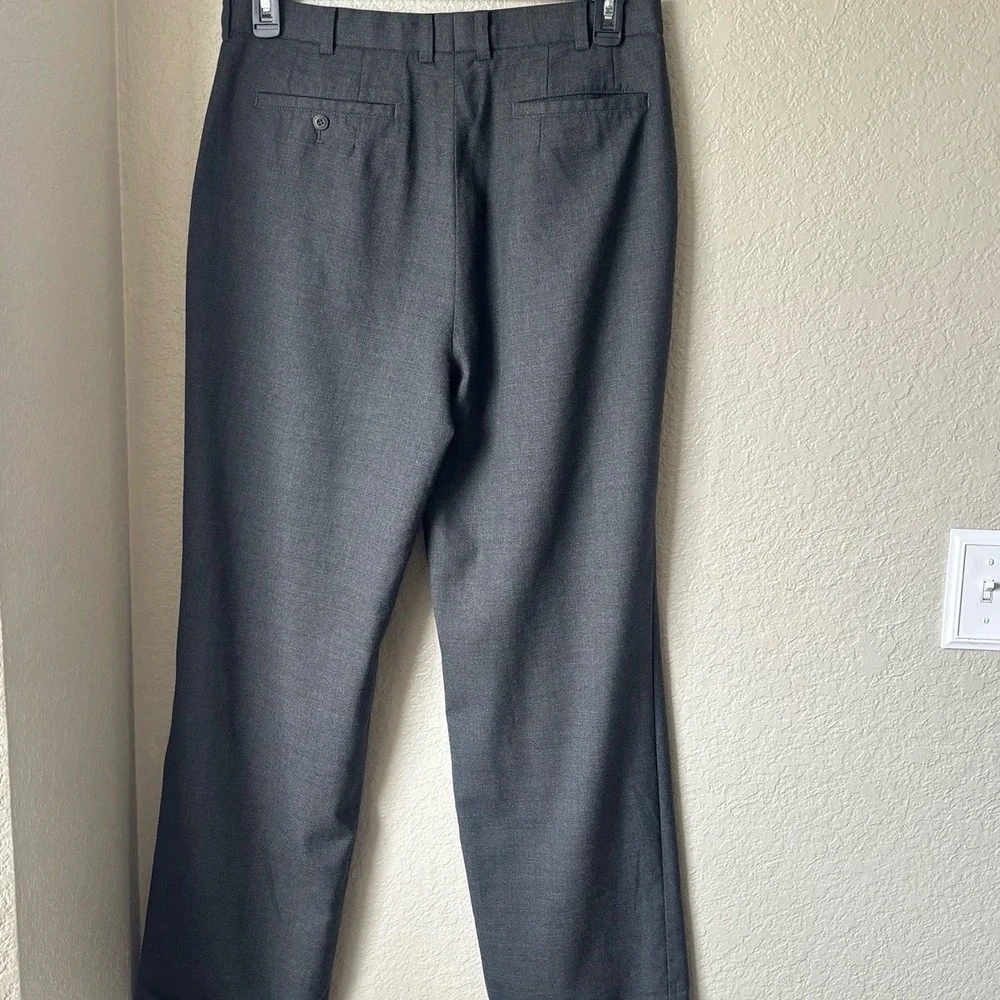 Banana Republic Martin Fit  Women's Dress Pants. Size 32